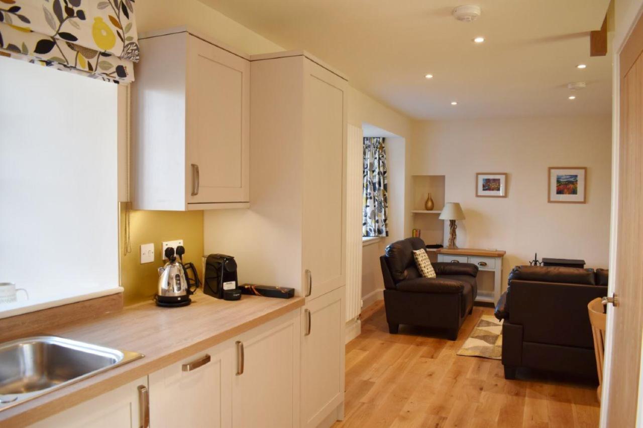 Osprey Cottage, Port O Tay 피틀로크리 외부 사진